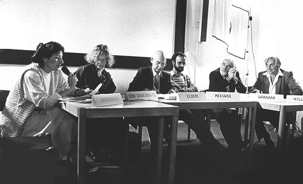 V.l.n.r.: Marina Abramovic, Antje von Graevenitz, Fons Elders, Piet Meeuwse, Peter Warnaar en Dick Hillenius © De Appel, Amsterdam & de kunstenaar(s)/the artist(s)