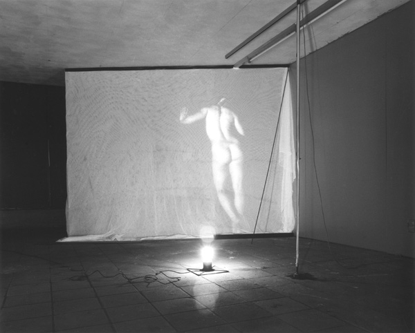 Installatie: To Touch, fotowerken: Answer Print-serie III. <em>fotograaf: © John Blake</em> © De Appel, Amsterdam & de kunstenaar(s)/the artist(s)