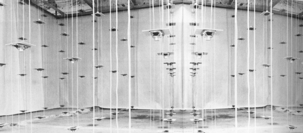 Sonomatric Environments. <em>fotograaf: © Yves Paternoster</em> © De Appel, Amsterdam & de kunstenaar(s)/the artist(s)