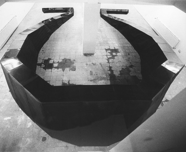 Omega I. <em>fotograaf: © Pieter Boersma, Amsterdam</em> © De Appel, Amsterdam & de kunstenaar(s)/the artist(s)