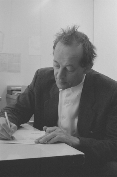 Kaspar Koenig. <em>fotograaf: © Hans Sonneveld</em> © De Appel, Amsterdam & de kunstenaar(s)/the artist(s)