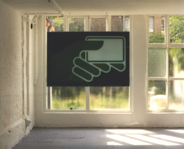 Credit (IFP), 1987. <em>fotograaf: © Pieter Boersma, Amsterdam</em> © De Appel, Amsterdam & de kunstenaar(s)/the artist(s)