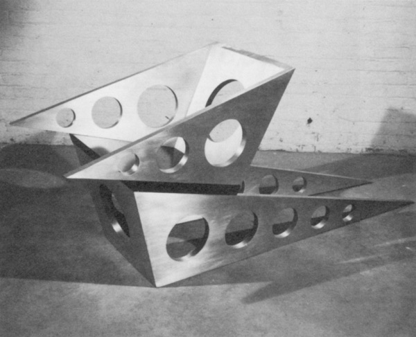 Aluminum Chair, 1980-'81 © De Appel, Amsterdam & de kunstenaar(s)/the artist(s)