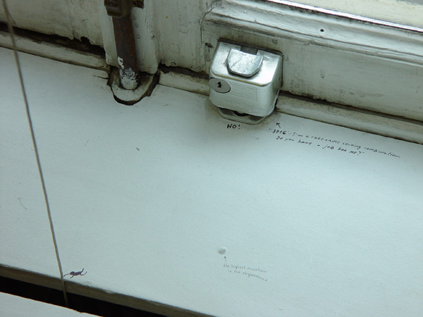 A (not so) White Cube,  2002. <em>fotograaf: © Nedko Solakov</em> © De Appel, Amsterdam & de kunstenaar(s)/the artist(s)