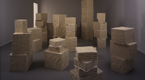 Encyclopedia of Pleasure, 2001 I. <em>fotograaf: © Ernst Moritz, Den Haag / The Hague</em> © De Appel, Amsterdam & de kunstenaar(s)/the artist(s)