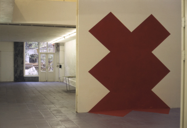Installatie I. <em>fotograaf: © Hans Sonneveld</em> © De Appel, Amsterdam & de kunstenaar(s)/the artist(s)