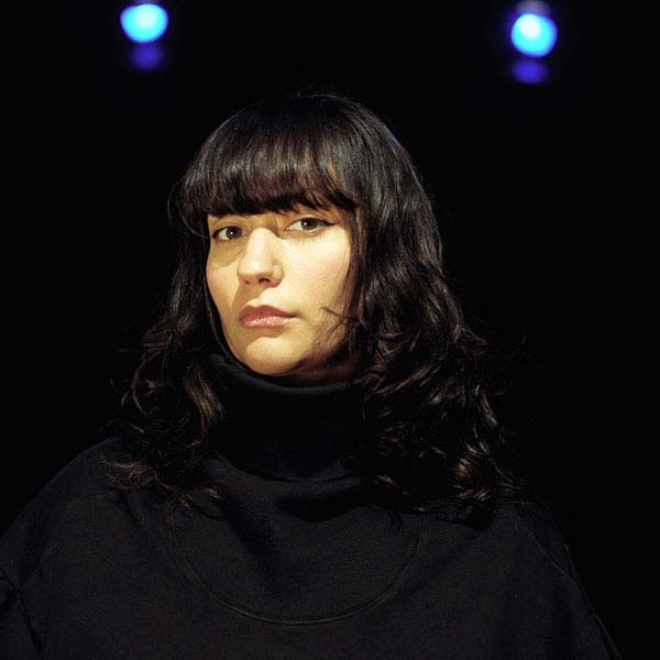 Show Dance. <em>fotograaf: © Caroline Minjolle</em> © Caroline Minjolle
