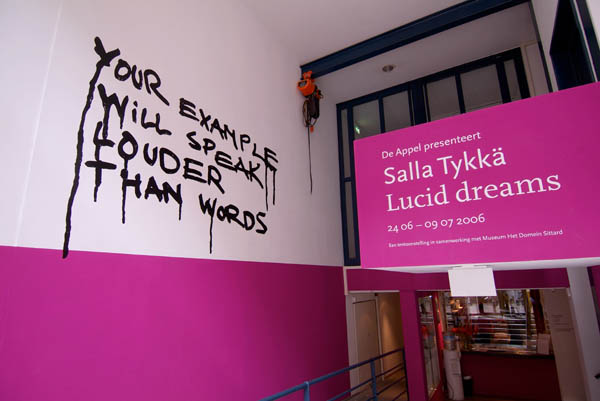 Your example will speak louder than words, 2006. <em>fotograaf: © Henni van Beek</em> © Henni van Beek