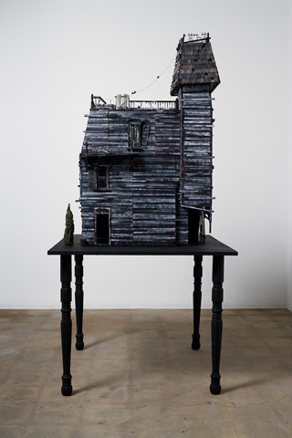 “Bordello on rue St. Lazare”, 2007, courtesy Telles Fine Art