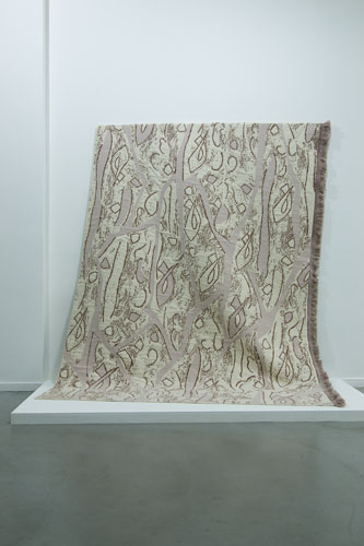 Marc Camille Chaimowicz, Carpet (Dusseldorf), 2005.. <em>fotograaf: Cassander Eeftinck Schattenkerk</em> Cassander Eeftinck Schattenkerk