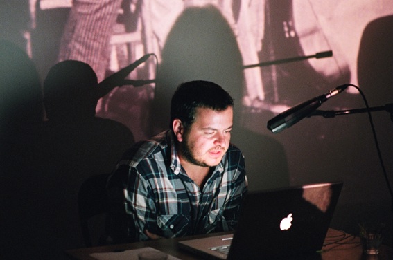 Jon Mikel Euba Re:Horse, performance, 2008. <em>fotograaf: Nicholas Burrough</em> Nicholas Burrough