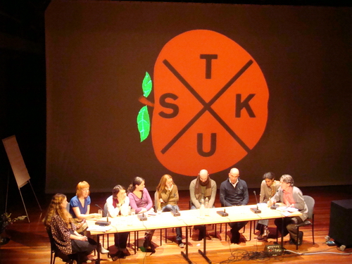 Rondetafel gesprek. <em>fotograaf: Tony Hofman</em> de Appel