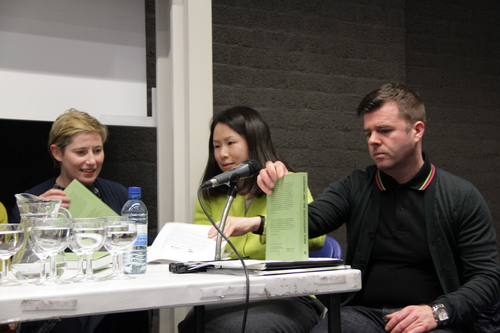 Annie Fletcher, Binna Choi, Paul O'Neill. <em>fotograaf: Rogier Taminiau</em>