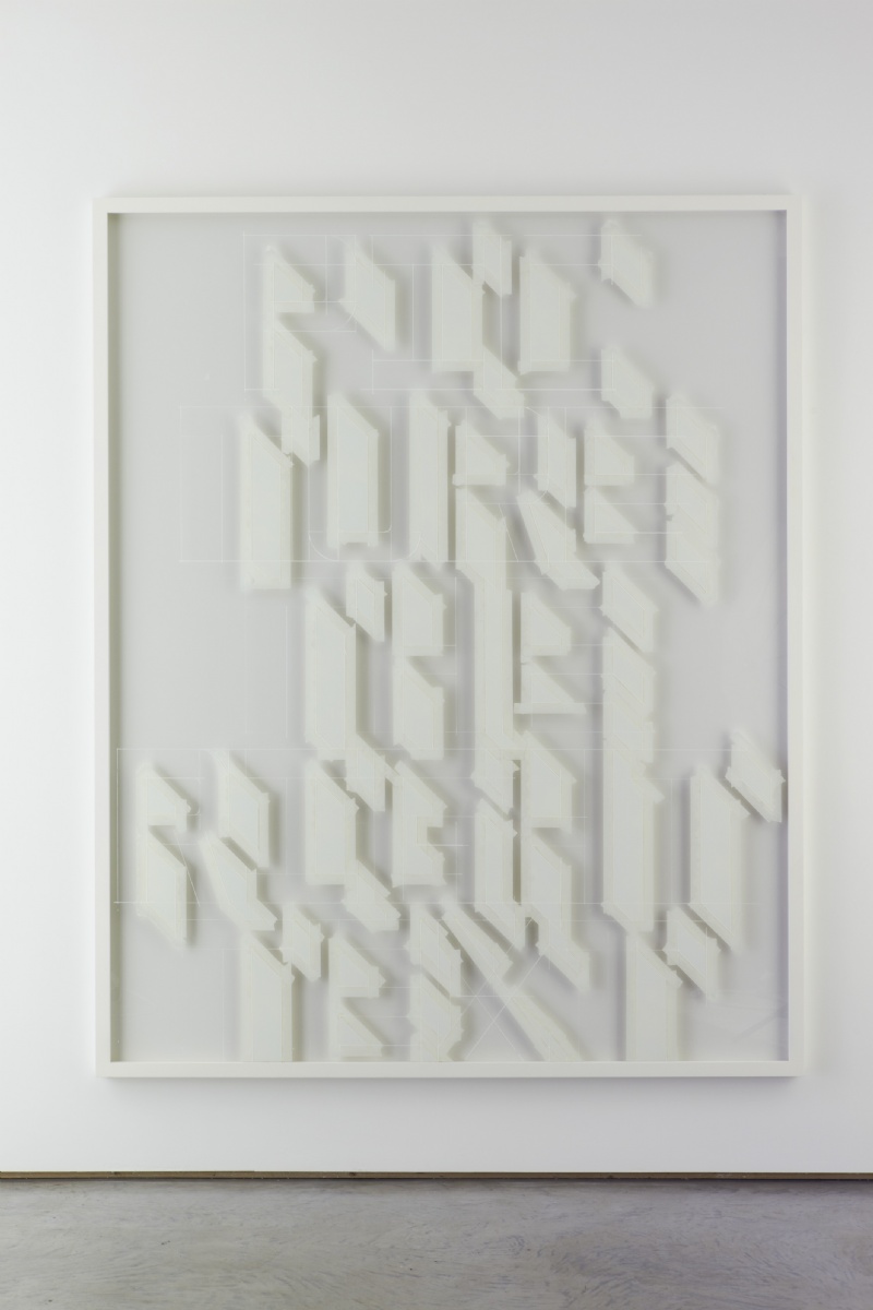 PICTURE THE RIGHT TEXT, verf en tape op ingelijst glas, 206 x 166 cm. 2010. Collectie Bouwfonds, courtesy tegenboschvanvreden.. <em>fotograaf: Otto Polman</em>