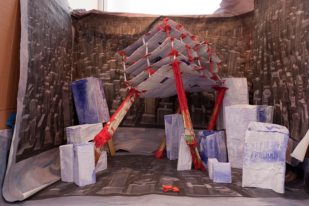 Spartacus Chetwynd, Diorama (2012). <em>fotograaf: Cassander Eeftinck Schattenkerk</em>