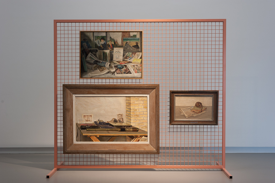 Ruth Buchanan, A Condition, 2013, Coated steel support structure, audio 9'06Dirk Nijland, Bart Peizel. <em>fotograaf: Cassander Eeftinck Schattenkerk</em>