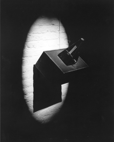 Pendulum nr. 2 or the off-beat metronome I © De Appel, Amsterdam & de kunstenaar(s)/the artist(s)