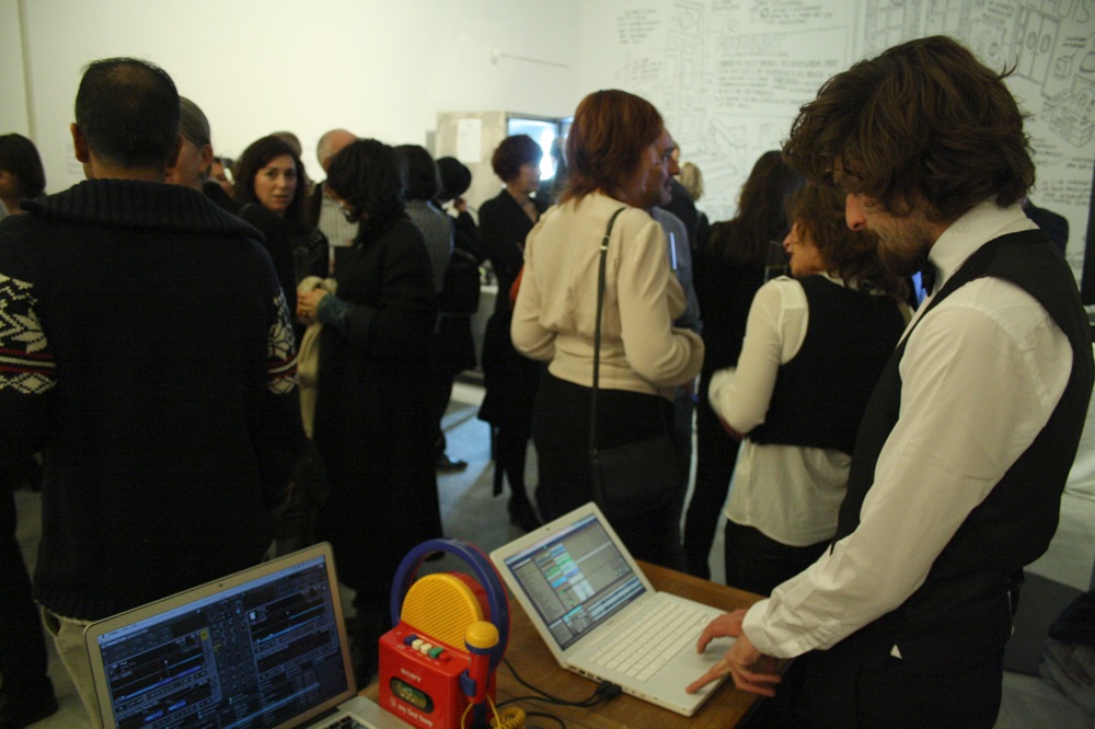 The Porters tijdens het Prix de Rome feest. <em>fotograaf: Milan Anais</em>