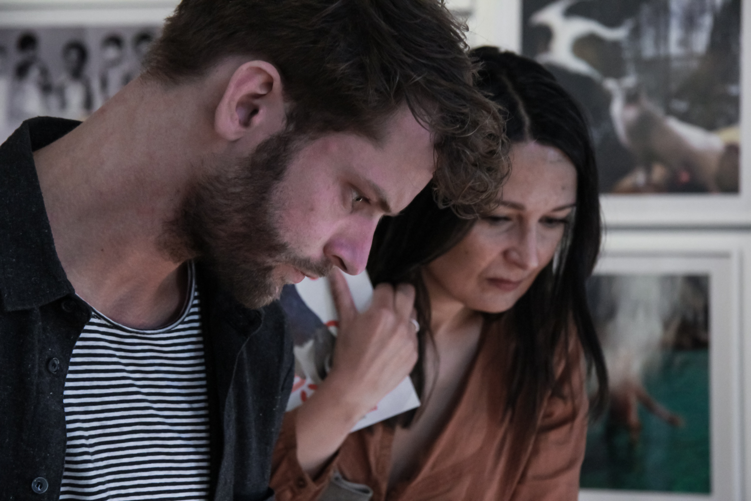 Opening Curiosity, installation view, Curiosity: Art and the Pleasures  of Knowing, de Appel Arts Centre, Amsterdam, 27 June - 14 September  2014. Photo: Carina Erdmann. Courtesy Hayward Touring.