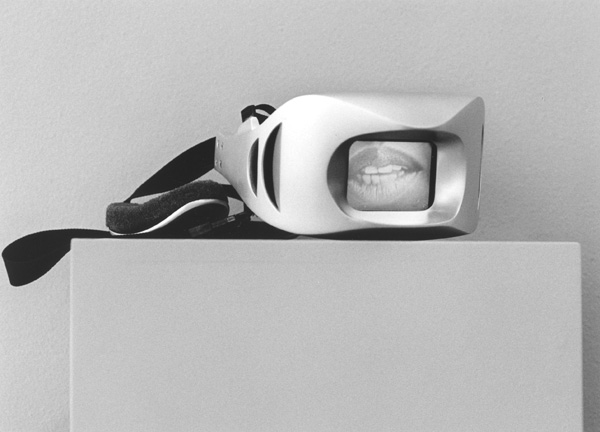 Porte parole, 1995. <em>fotograaf: © Cary Markerink, Amsterdam</em> © De Appel, Amsterdam & de kunstenaar(s)/the artist(s)