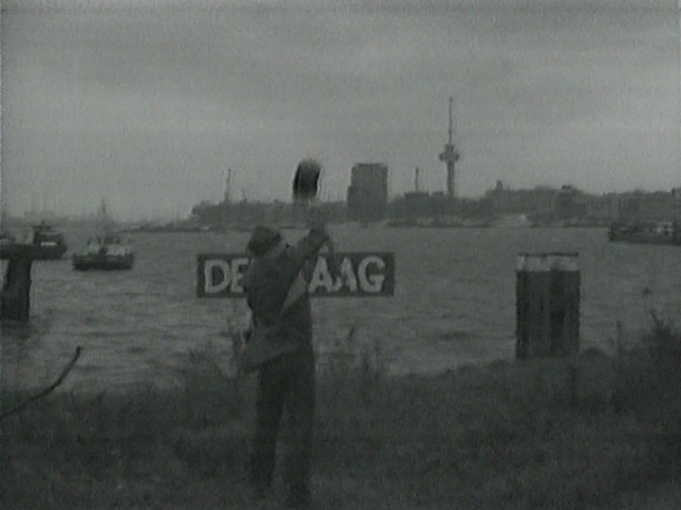 LIMA Film programma:&nbsp;Wim Gijzen, Verwisseling van de namen van de steden Rotterdam en Den Haag, 1971