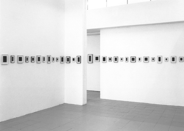 1988 ALLAN MCCOLLUM SELECTED PLASTER SURROGATES, SELECTED PERPETUAL PHOTO'S & SELECTED PERFECT VEHICLES, 16 Dec 1988 - 29 Jan 1989, @ Prinseneiland 7Selected Plaster Surrogates. photographer: &copy; Edo Kuipers &copy; De Appel, Amsterdam &am