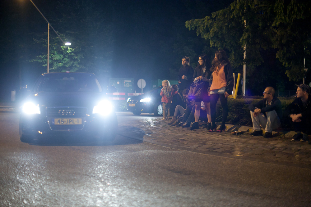 2013 INAUGURATION OF THE LOOP, 31 Aug 2013,9:00 pm @ Postjesweg, Nachtwachtlaan en Staalmeesterslaan. Inauguration of the Loop is a performance by Eglė Budvytytė and Bart Groenendaal on Saturday evening August 31th at 9:00 pm at the roundabout i