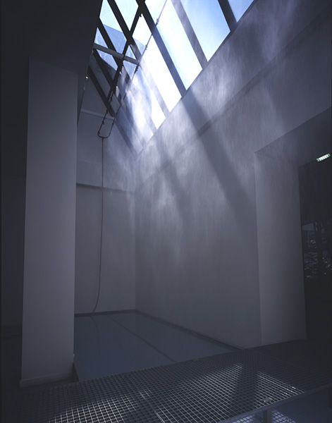 Olafur Eliasson, Zonder titel, 1999. <em>fotograaf: © Ernst Moritz, Den Haag / The Hague</em> © De Appel, Amsterdam & de kunstenaar(s)/the artist(s)