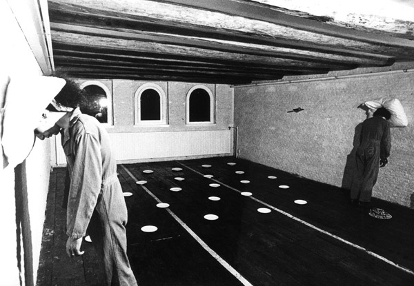 Avant Teheran: tableau I. <em>fotograaf: © Thijs Schouten, Amsterdam</em> © Thijs Schouten, Amsterdam