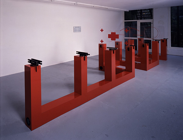 Distance and differences, 1991. <em>fotograaf: © Cary Markerink, Amsterdam</em> © De Appel, Amsterdam & de kunstenaar(s)/the artist(s)