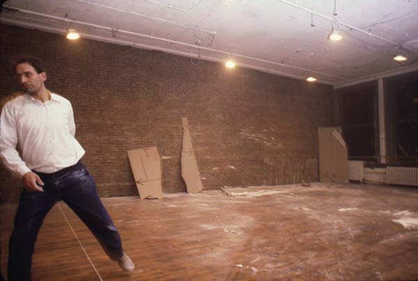 Servie Janssen, performance, 626 Broadway, New York III. <em>fotograaf: Marty Heitner</em>