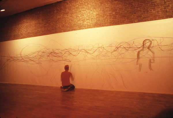 Harrie de Kroon, performance, 626 Broadway, New York III. <em>fotograaf: Marty Heitner</em>