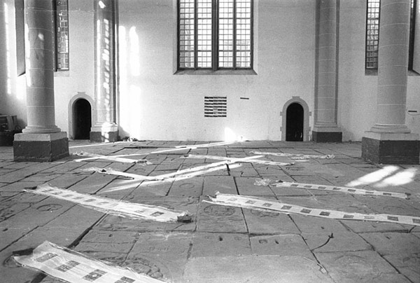 Gevonden tekens uit een landschap, Zuiderkerk, Amsterdam I. <em>fotograaf: © Jan Schot, Amsterdam</em> © De Appel, Amsterdam & de kunstenaar(s)/the artist(s)