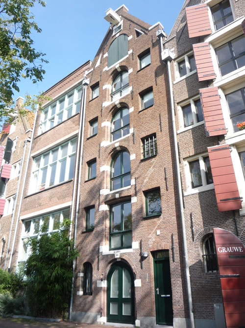 Pakhuis De Appel. <em>fotograaf: Wikipedia</em>
